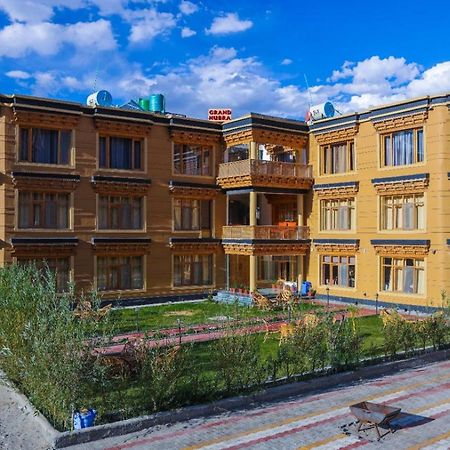 Hotel Grand Nubra Deskit Bagian luar foto